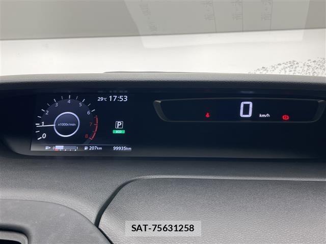 Nissan SERENA 2016 8927016-18