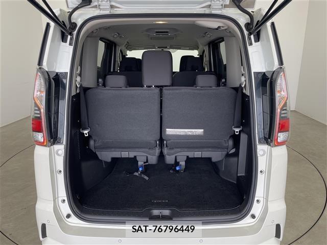 Nissan SERENA 2019 8671922-6