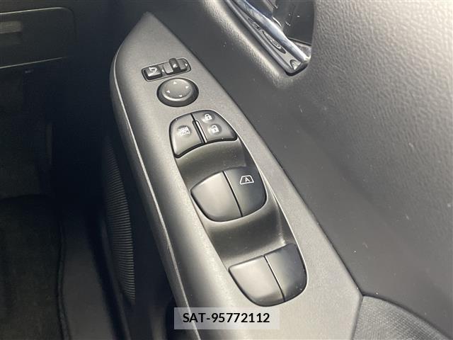 Nissan SERENA 2021 8927042-6