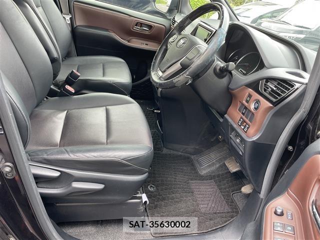 Toyota ESQUIRE 2015 8908817-7