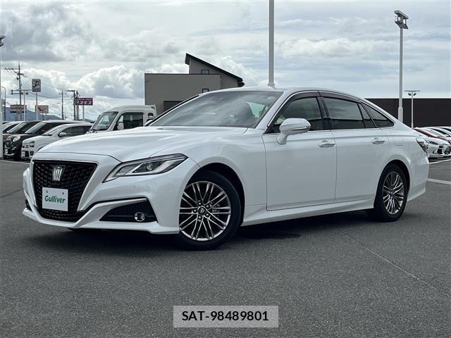 Toyota CROWN 2021 8680550-2