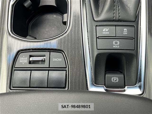 Toyota CROWN 2021 8680550-8