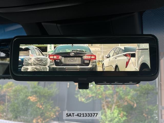 Toyota CROWN 2022 8937645-15