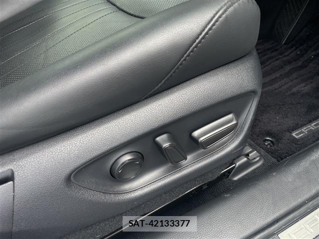 Toyota CROWN 2022 8937645-2