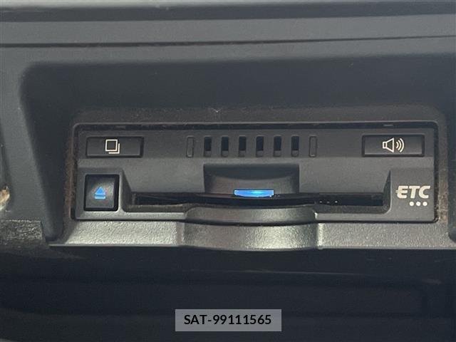 Toyota CROWN 2021 8937646-2