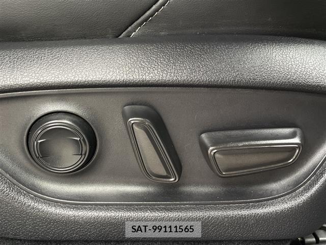 Toyota CROWN 2021 8937646-4