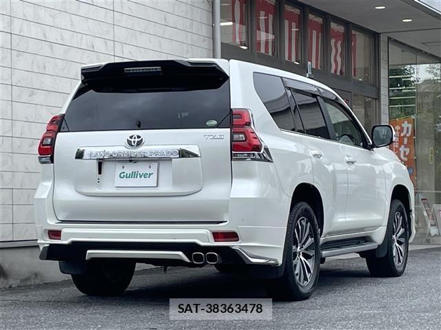 Toyota LAND CRUISER PRADO 2017 8907392-21