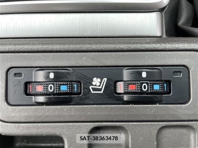 Toyota LAND CRUISER PRADO 2017 8907392-4