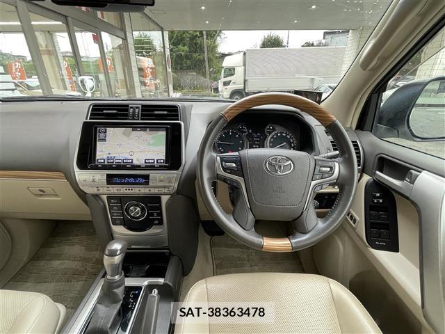 Toyota LAND CRUISER PRADO 2017 8907392-8