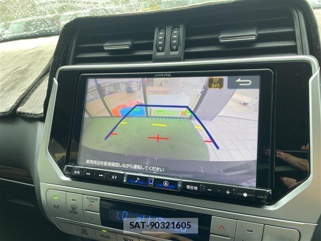 Toyota LAND CRUISER PRADO 2023 8907398-17