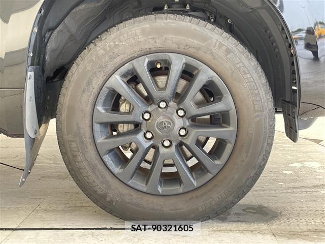Toyota LAND CRUISER PRADO 2023 8907398-20