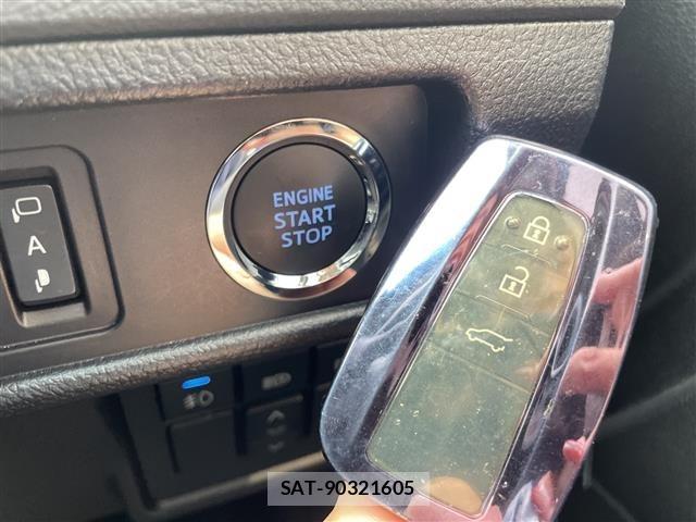 Toyota LAND CRUISER PRADO 2023 8907398-9