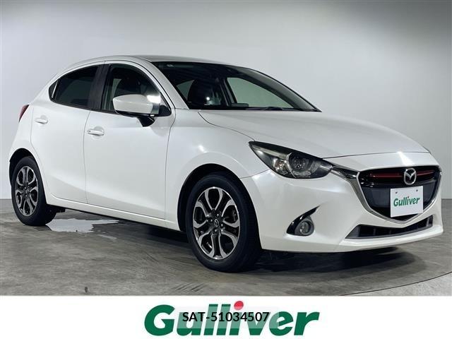 Mazda DEMIO 2016 8907981-0