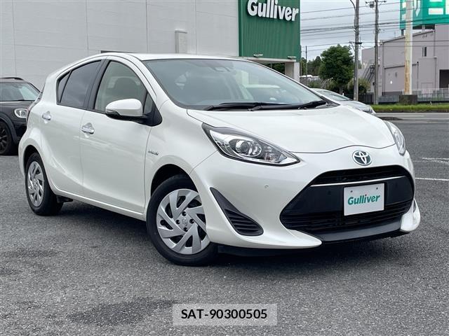 Toyota AQUA 2018 8705688-0