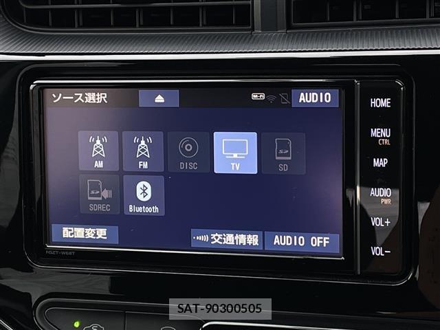 Toyota AQUA 2018 8705688-17