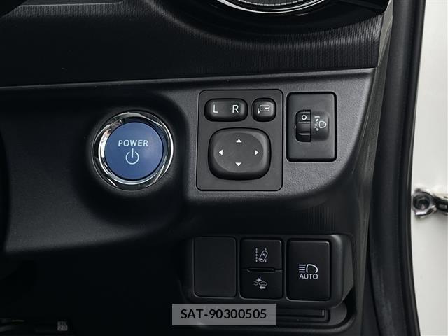 Toyota AQUA 2018 8705688-21