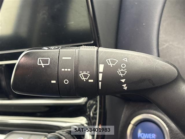 Toyota AQUA 2023 8948452-3