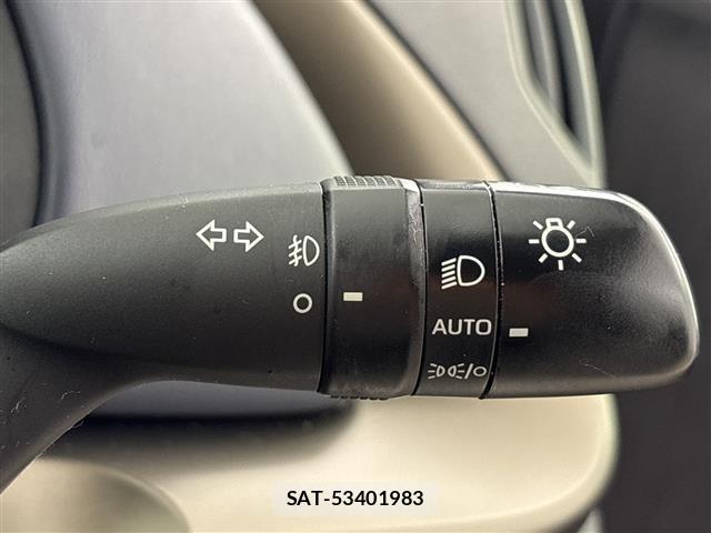 Toyota AQUA 2023 8948452-5