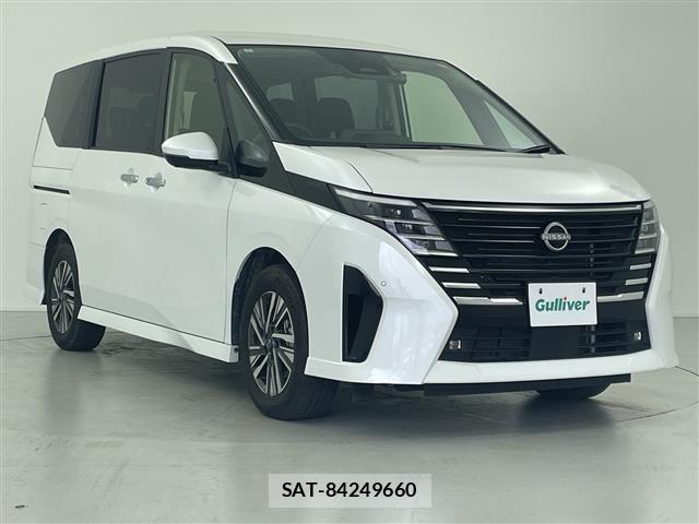 Nissan SERENA 2025 8927068-0