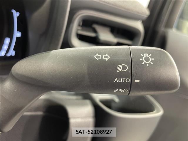 Toyota SIENTA 2023 8671642-6