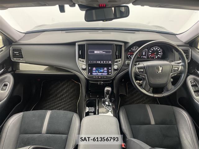 Toyota CROWN 2017 8937648-14