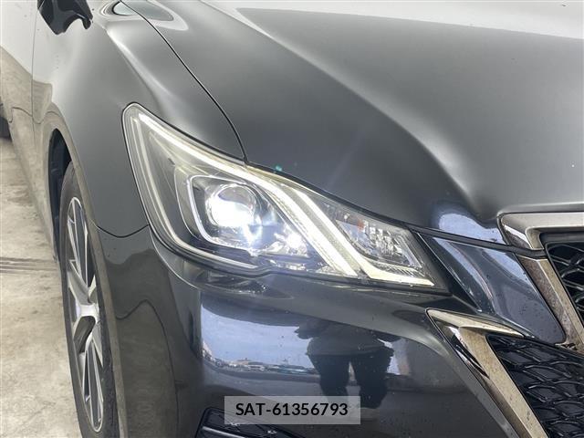 Toyota CROWN 2017 8937648-20