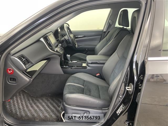Toyota CROWN 2017 8937648-7
