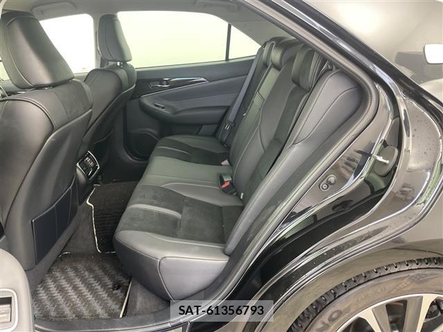 Toyota CROWN 2017 8937648-8