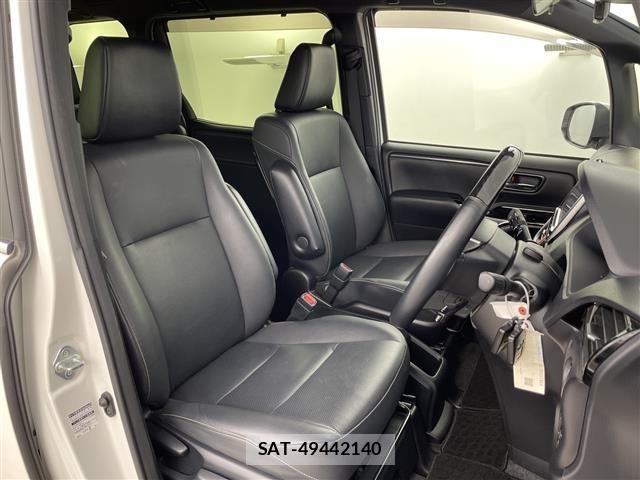 Toyota ESQUIRE 2019 8692638-3