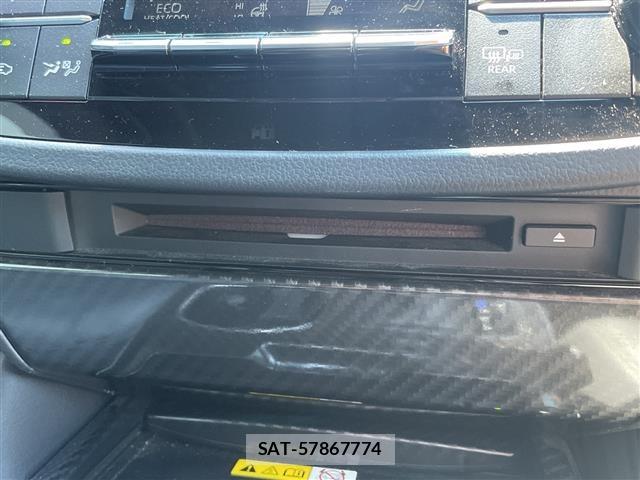 Toyota CROWN 2021 8680556-1