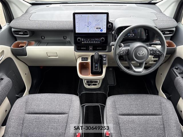 Toyota SIENTA 2024 8671643-15