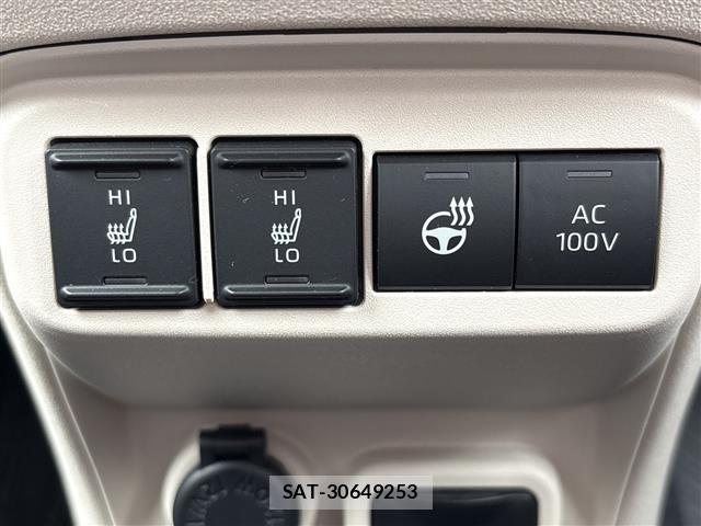Toyota SIENTA 2024 8671643-3