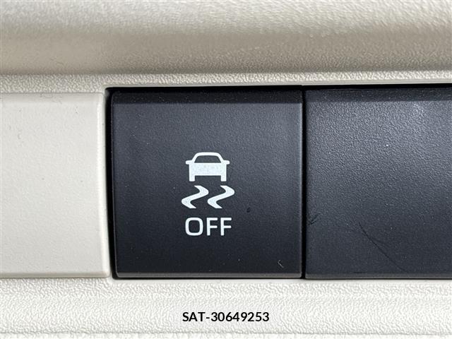 Toyota SIENTA 2024 8671643-7