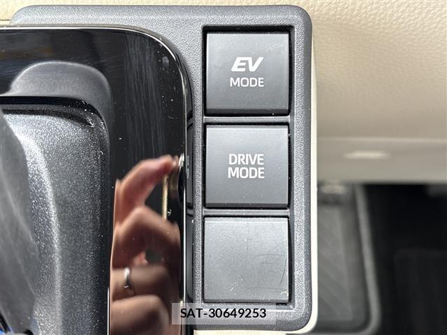 Toyota SIENTA 2024 8671643-9