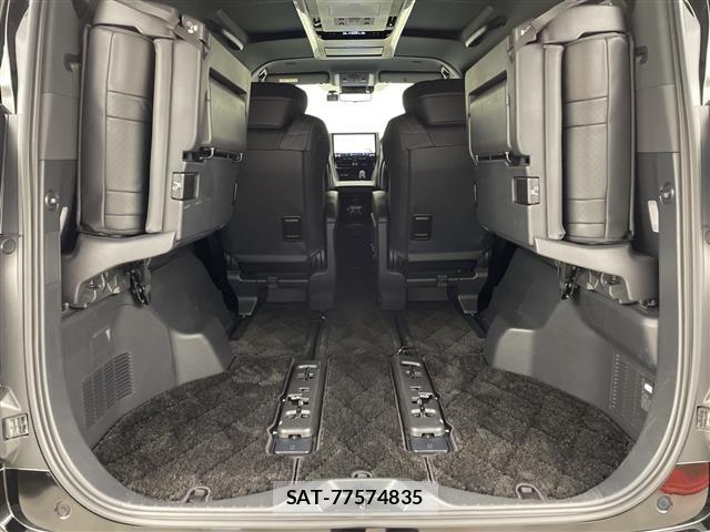 Toyota VELLFIRE 2023 8905247-10
