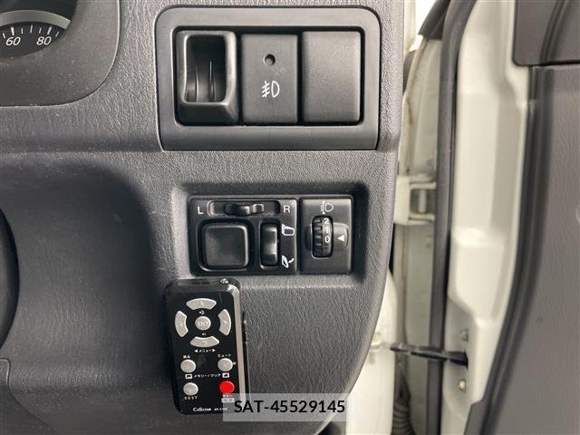 Suzuki JIMNY 2011 8748712-12