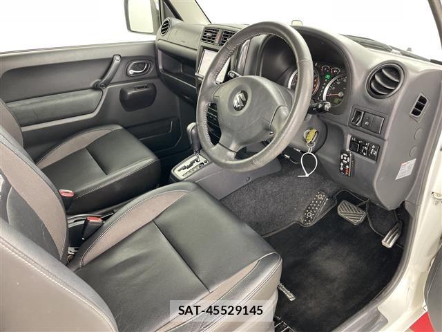 Suzuki JIMNY 2011 8748712-4