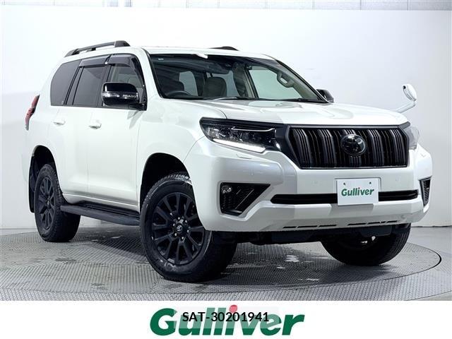 Toyota LAND CRUISER PRADO 2022 8907410-0
