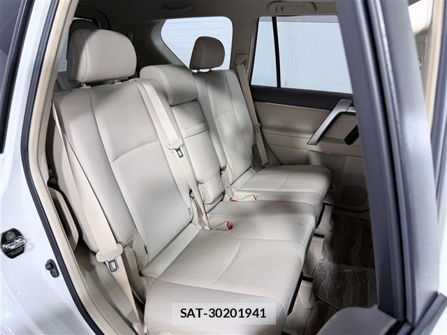 Toyota LAND CRUISER PRADO 2022 8907410-20
