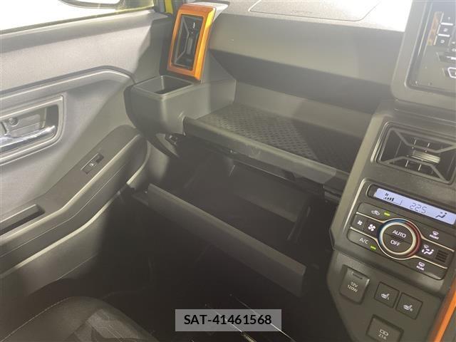 Daihatsu TAFT 2021 8936427-3