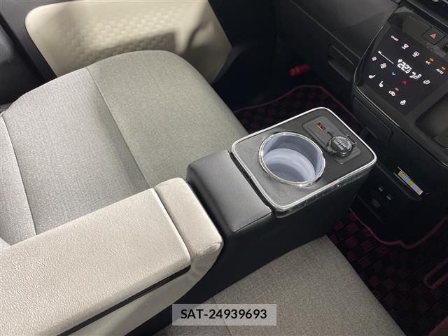 Nissan ROOX 2025 8903276-12