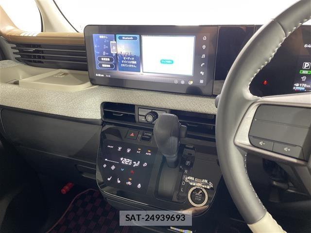 Nissan ROOX 2025 8903276-3