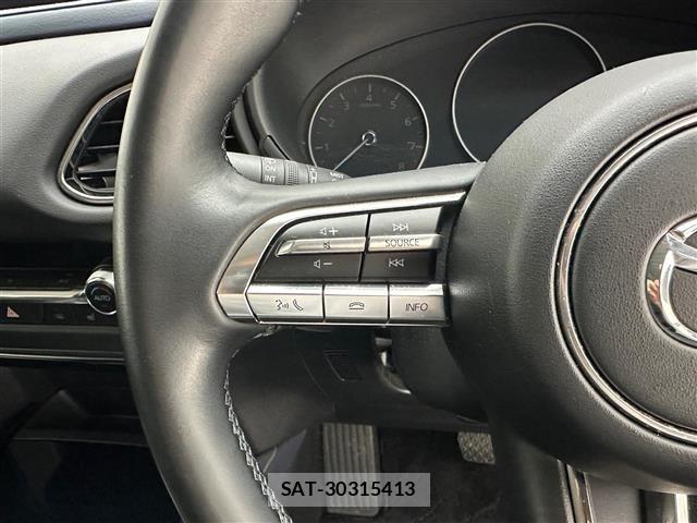 Mazda CX-30 2023 8930606-12