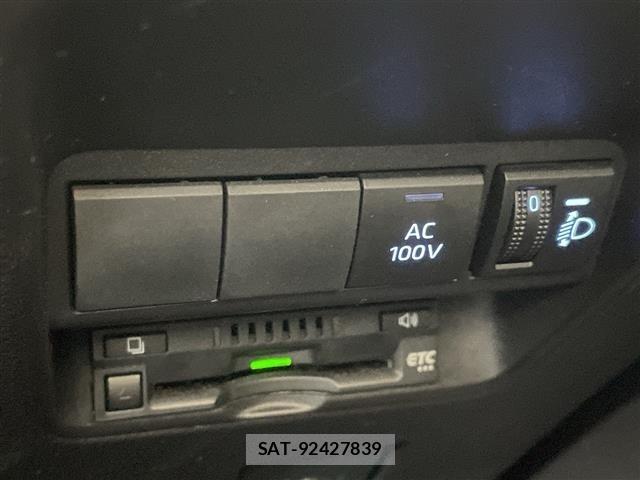 Toyota AQUA 2021 8705690-11