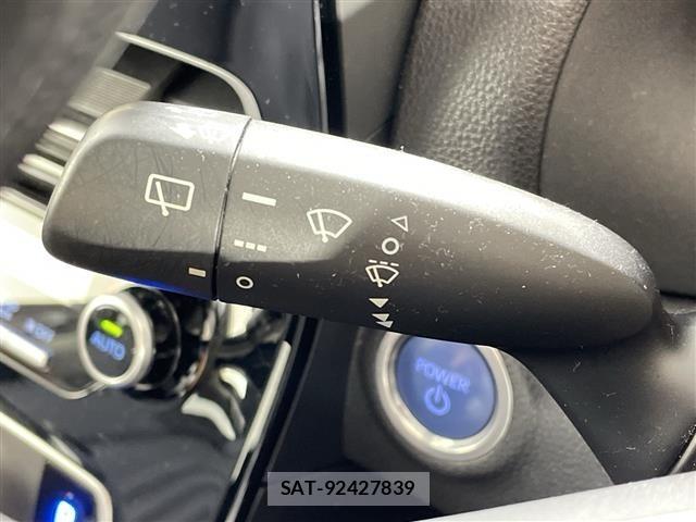 Toyota AQUA 2021 8705690-21