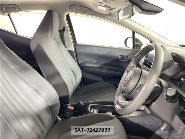 Toyota AQUA 2021 8705690-4