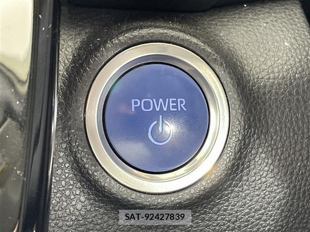 Toyota AQUA 2021 8705690-9