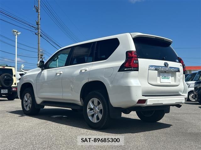 Toyota LAND CRUISER PRADO 2017 8907417-13