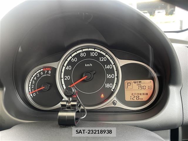 Mazda DEMIO 2013 8907993-1