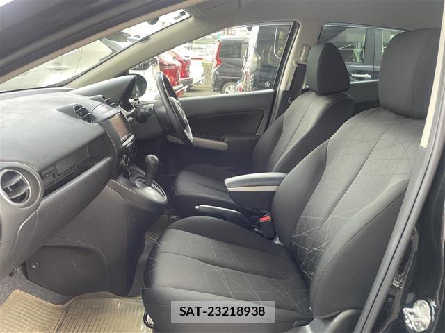 Mazda DEMIO 2013 8907993-8